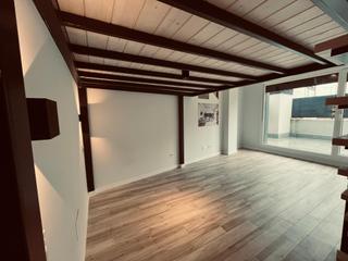 Location Appartement  Humilladero. Luminoso loft con terraza, piscina y gimnasio en el edificio