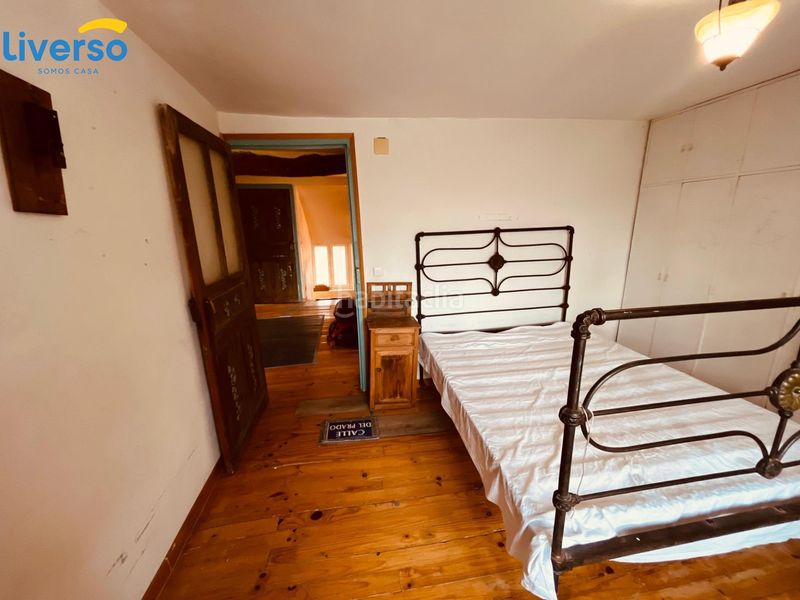 Foto 06394a3d-27ad-4c95-b563-623f8e7e217f. Casa a Revillarruz