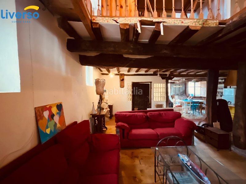 Foto 1a440a1d-b04b-4029-b659-d3a97d723815. Casa a Revillarruz