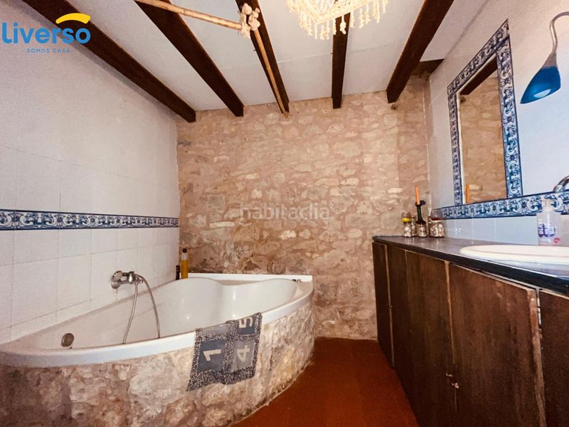 Foto 737ada55-4100-4397-9a6a-11e8c2e4d549. Casa a Revillarruz