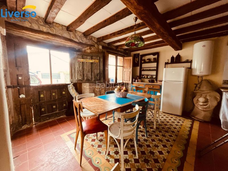 Foto acc7cda3-5da1-4bd4-b39b-ff841bb295cc. Casa a Revillarruz