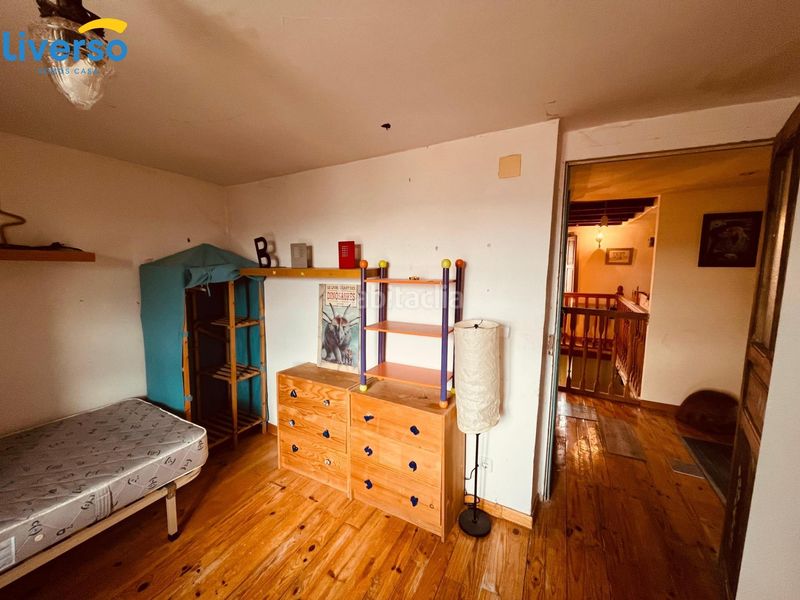 Foto be0ecbf9-a04a-406e-8484-7d2c53cb7268. Casa a Revillarruz