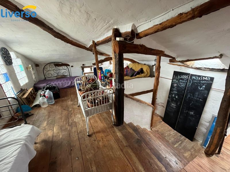 Foto edcd96cc-ec33-408b-8581-a017d1d32a09. Casa a Revillarruz