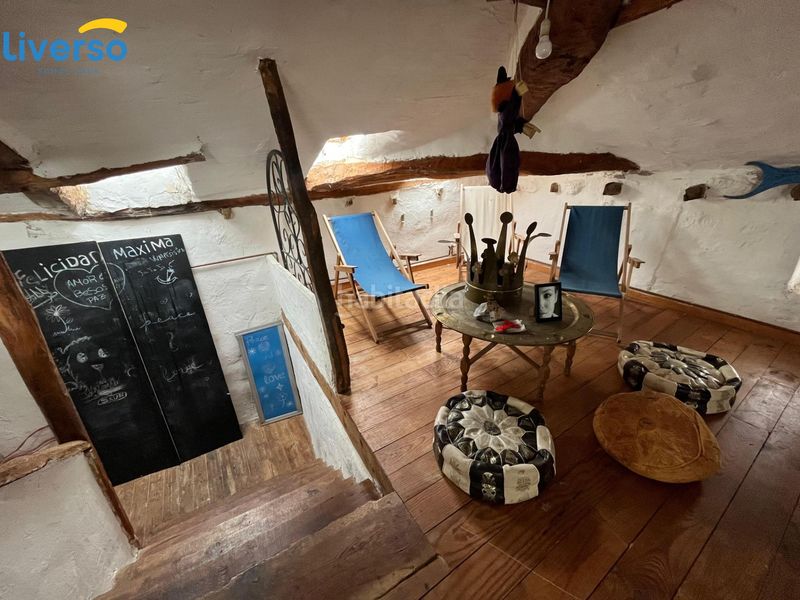 Foto fc23b5fb-e5d5-4e83-8309-1f3613f402a7. Casa a Revillarruz