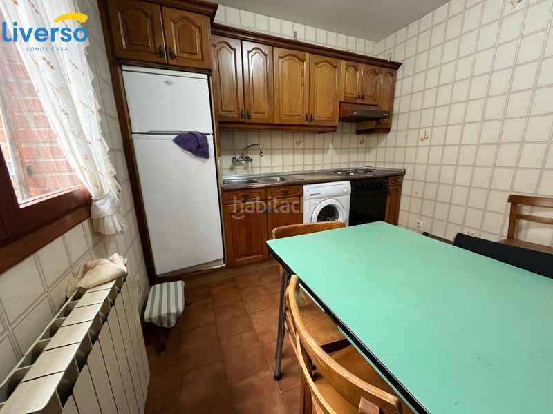 Foto 0cf660eb-9bb0-4196-914b-f3f24c22fdb4. Casa amb aparcament a Grisaleña