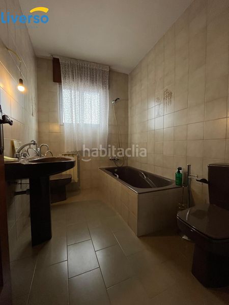 Foto 7be3de59-fcff-4266-915c-bc7047bbd1a1. Casa amb aparcament a Grisaleña