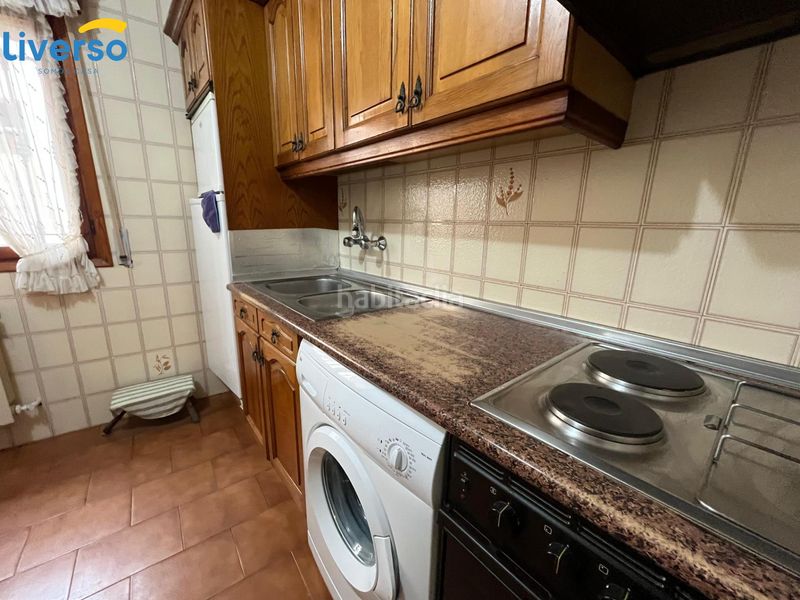 Foto c575ad65-1509-47e4-8b93-d341feb12c4d. Casa amb aparcament a Grisaleña