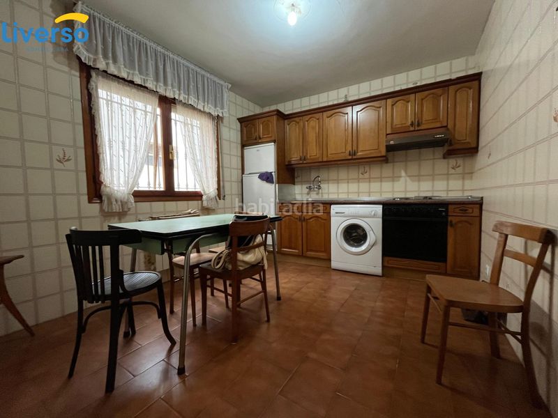 Foto f53c819e-f715-4d04-8538-f3fd80161c52. Casa amb aparcament a Grisaleña