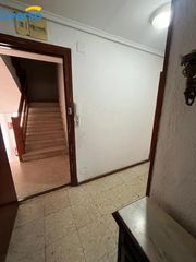 Etagenwohnung in Briviesca. Piso  en venta para inversores o quienes quieran adquirir su viv