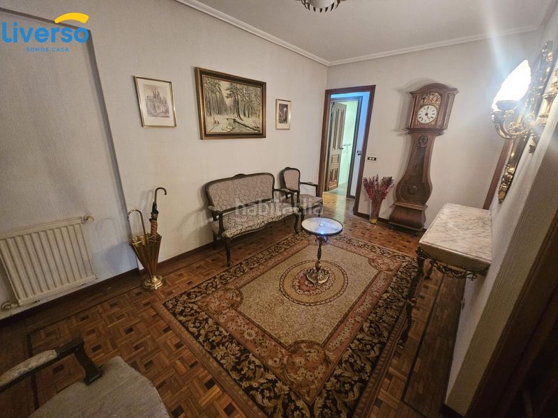 Foto b61a5b62-eacc-4725-ac97-4dfd6339b019. Pis amb aparcament a Villa Pilar Burgos