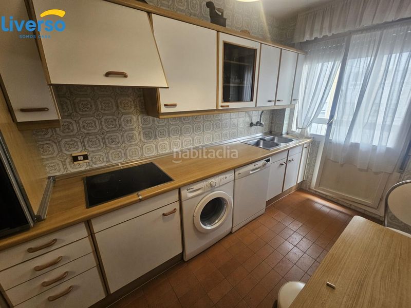 Foto b99c8c8f-abee-4b1e-8d6c-334fff663a08. Pis amb aparcament a Villa Pilar Burgos