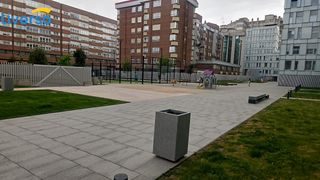 Miete Etagenwohnung in Reyes Católicos. Se alquila precioso piso con garaje y trastero!!