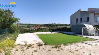 Wohngrundstück  Calle gorrion. Parcela urbana de 614 m2 con vistas despejadas en valmoral, a un