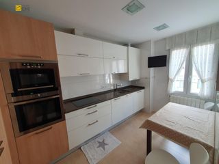 Affitto Appartamento in Los Vadillos - R. Sanitaria - Pozanos. Se alquila piso recien reformado en avenida del cid burgos
