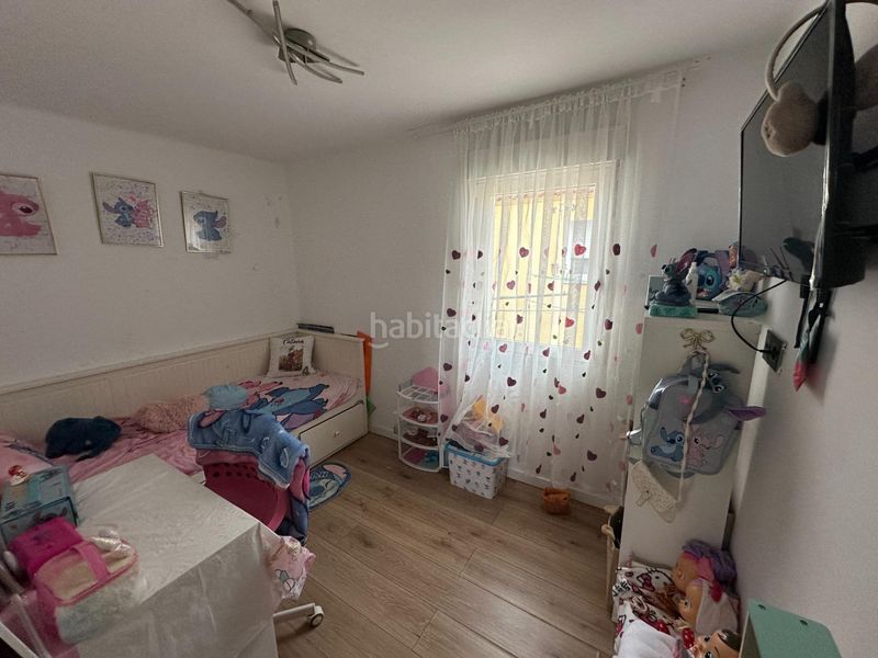 Foto 811f7672-039c-443a-9e81-e4fe65253434. Casa adossada amb calefacció a Barriada Inmaculada - Zurbarán Burgos