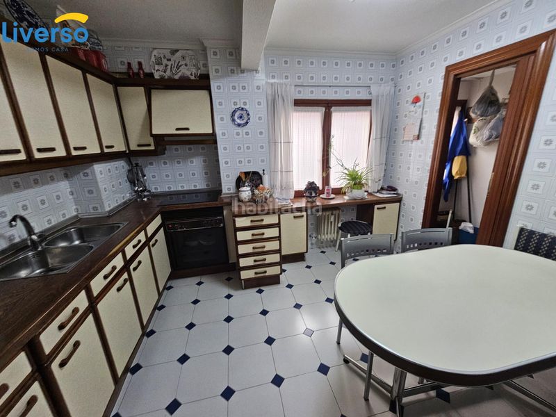 Foto 16fadded-1079-4e7f-84a6-5948a2097b96. Flat with heating in Los Vadillos - R. Sanitaria - Pozanos Burgos