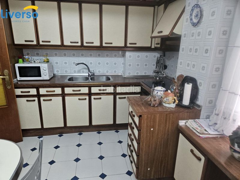 Foto 63fb3480-c8fe-42cc-911a-6d1e12212f5a. Flat with heating in Los Vadillos - R. Sanitaria - Pozanos Burgos