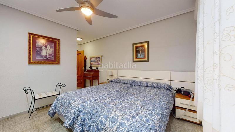 Foto 1ffaa2cf-200a-4bb0-ad6d-349bda6382f1. Chalet peña las aguilas chalet con 4 dormitorios, piscina y barbacoa exterior en Elche / Elx