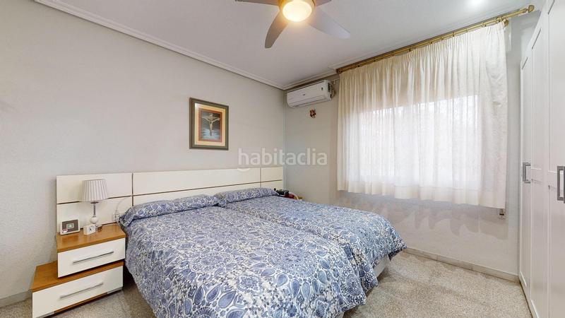 Foto a0d912f1-8b71-4d0d-9639-218c861f0614. Chalet peña las aguilas chalet con 4 dormitorios, piscina y barbacoa exterior en Elche / Elx