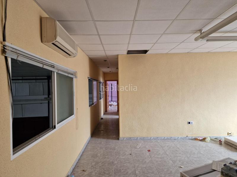 Foto c00ec324-36e6-4601-b04e-104ac7f9ca46. Fabrikhalle in Pedanías Este Aspe