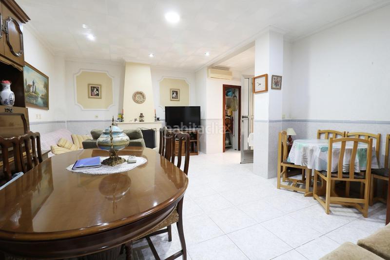 Foto 7d6ac69a-e4bc-4fd6-831f-f3c63009fe04. Flat with parking in Catral