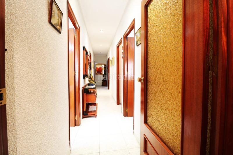 Foto f979be20-ab7e-42f0-9037-de0686f0b1b1. Flat with parking in Catral