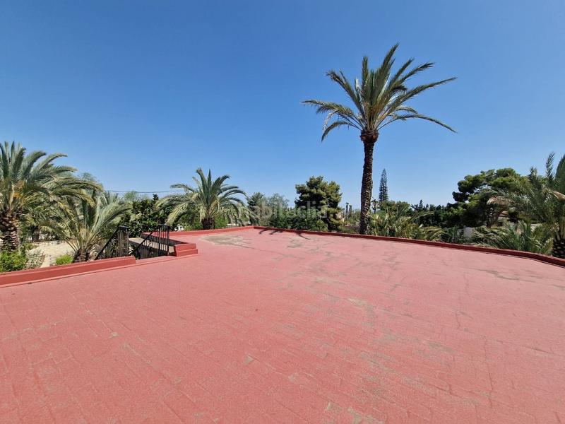 Foto c8ba5d06-82fc-4c38-b863-274bf23e3330. Xalet amb aparcament piscina a Peña de las Águilas Elche / Elx