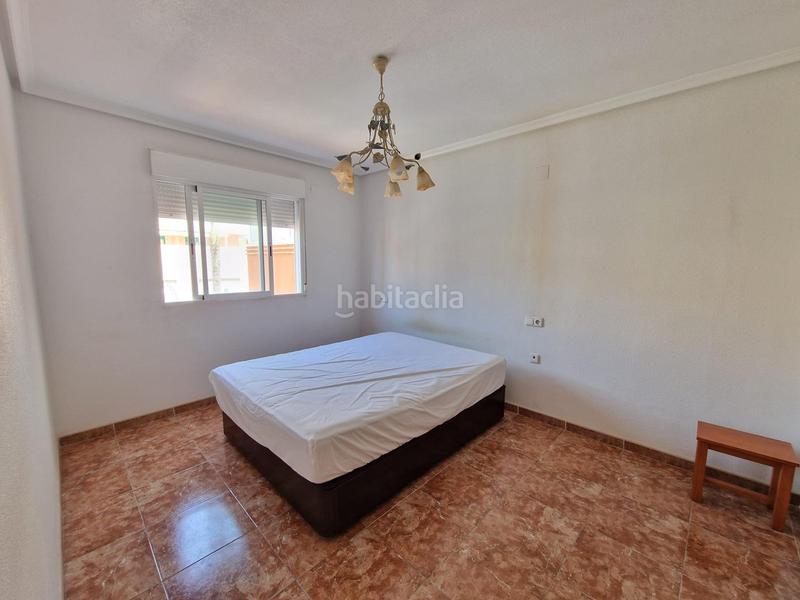 Foto 04154139-d0b9-43f6-a809-ccd27bdeaf90. Maison jumelée avec parking dans El Travaló - Martínez Valero Elche / Elx