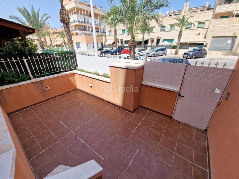 Foto b68d0b17-3067-4a95-b00e-aee8d70f13b5. Maison jumelée avec parking dans El Travaló - Martínez Valero Elche / Elx