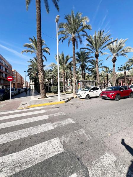Foto 867ded66-edb4-47f6-92c4-346e1e4b8bf1. Affitto locale commerciale in Sector V Elche / Elx