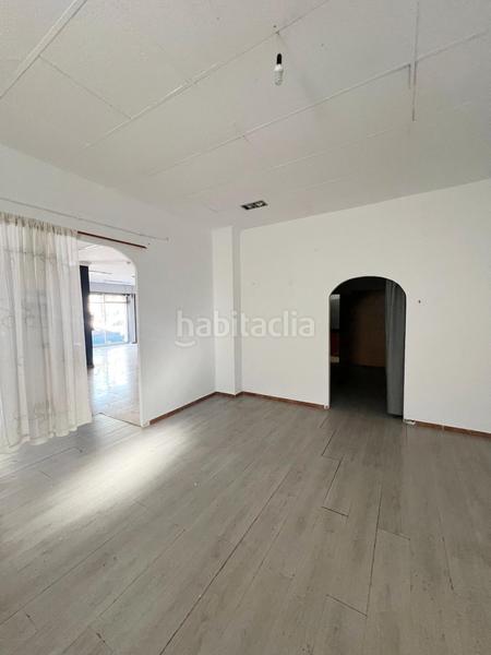 Foto e12ce5ea-3344-49bb-bb87-6244bcdec497. Rent business premise in Sector V Elche / Elx