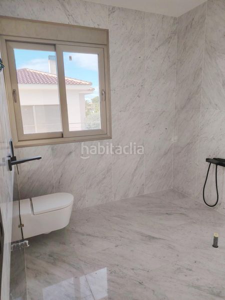 Foto 6224e246-a5b9-48a4-ad76-3fa303052669. Xalet amb piscina a Peña de las Águilas Elche / Elx