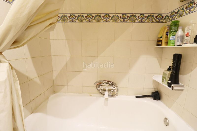 Foto 5599b45b-f0dc-4b89-b992-6de1d728f299. Rent flat with parking in Centro Elche / Elx