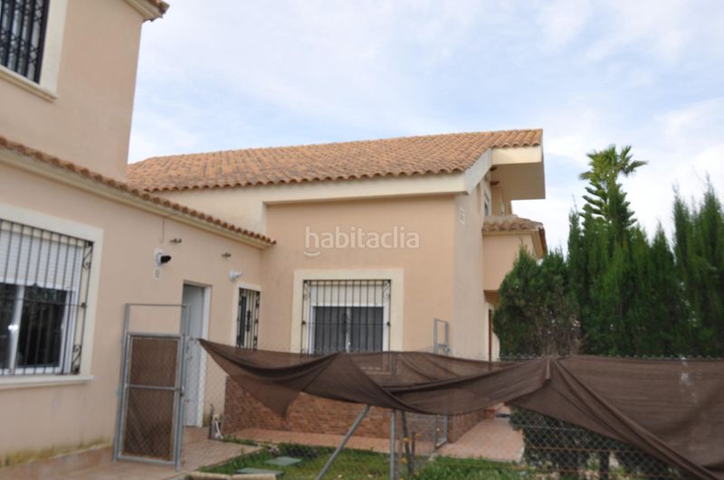 Foto ba3339ee-e911-404c-bbf5-adaf4cc1a29e. Xalet amb calefacció aparcament piscina a Perleta - Maitino Elche / Elx