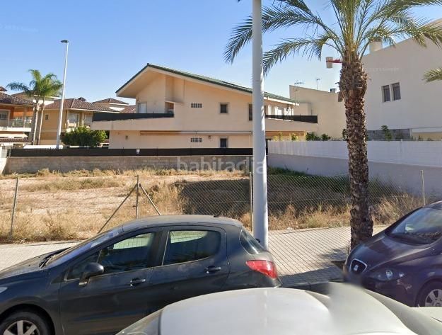 Foto 4b8345a6-025f-45c8-b7b4-e62209d8c5c1. Terreny residencial a Ciutat Jardí - Torreta Verdí Elche / Elx