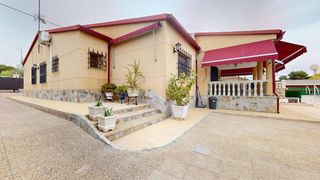 Chalet in La Algoda - Matola - Llano de San José. Peña las aguilas chalet con 4 dormitorios, piscina y barbacoa ex