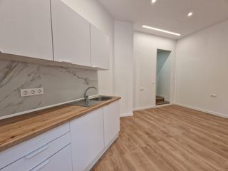 Business premise in Pont Nou - Corazón de Jesús. Local con acabado de vivienda nuevo a estrenar en avd de la libe