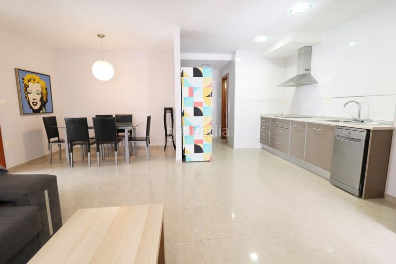 Foto 57c3c954-4795-41f7-8835-859108d67498. Planta baixa a Plaza Crevillente - Antiguos Juzgados - El Asilo Elche / Elx