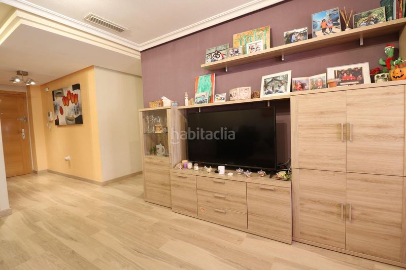 Foto 0d06205e-173f-4450-b905-3648f35542d1. Pis a Albatera
