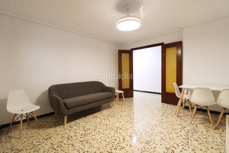 Foto 1c938970-f84c-4261-b78f-758160b675dd. Rent flat in Centro Elche / Elx