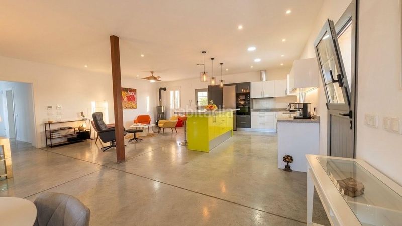 Foto 45fa7098-d359-4409-9ebb-126cc637be91. Chalet con riscaldamento piscina in Las Bayas Elche / Elx
