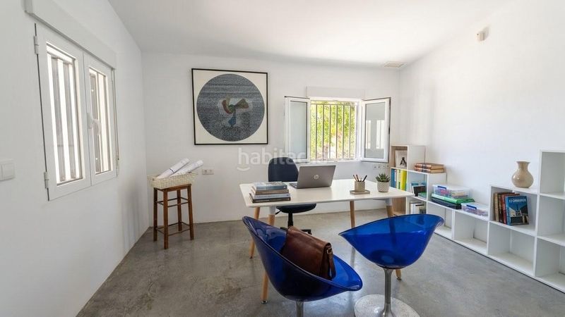 Foto 5c85802b-9f66-4c67-acf6-6c95945e5564. Chalet con riscaldamento piscina in Las Bayas Elche / Elx
