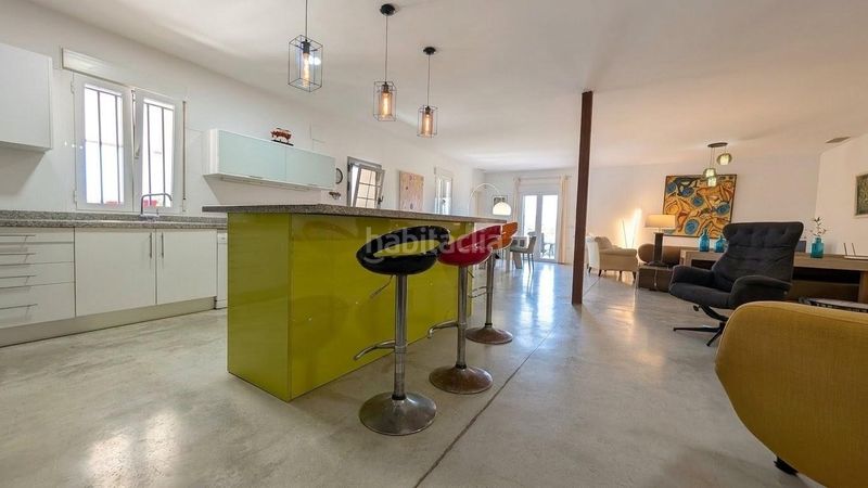Foto a49ba717-89ee-462d-93d9-0f50de796e9d. Chalet con riscaldamento piscina in Las Bayas Elche / Elx
