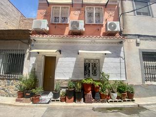 Planta baixa a Barriomar-La Purísima. Casa en bajo en el barrio del progreso precio185000