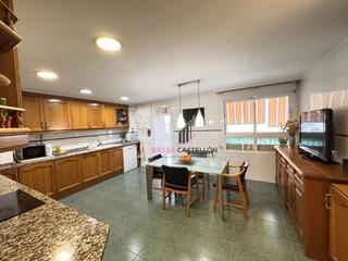 Attique à Hospital - Plaza del Real. Ático dúplex centro castellón con 3 terrazas y 2 plazas de garaj