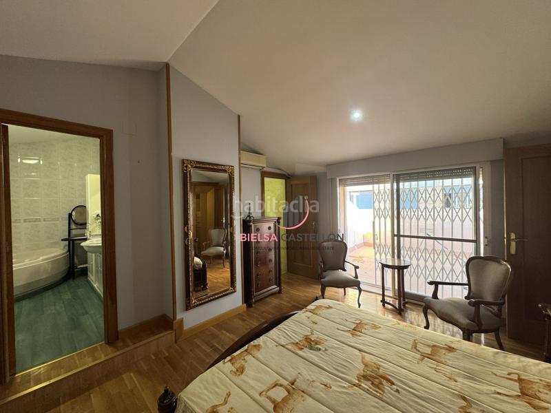 Foto c27c3bd4-bf1e-4143-9b7a-b1f0b96654da. Dúplex amb aparcament a Hospital - Plaza del Real Castellón de la Plana