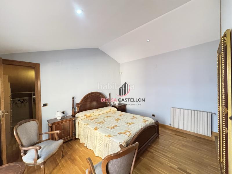 Foto e234aef1-862a-4a7d-afb0-bb5e1b5884c3. Dúplex amb aparcament a Hospital - Plaza del Real Castellón de la Plana