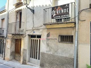 Casa in Borriol. Gran oportunidad en el corazón de borriol!