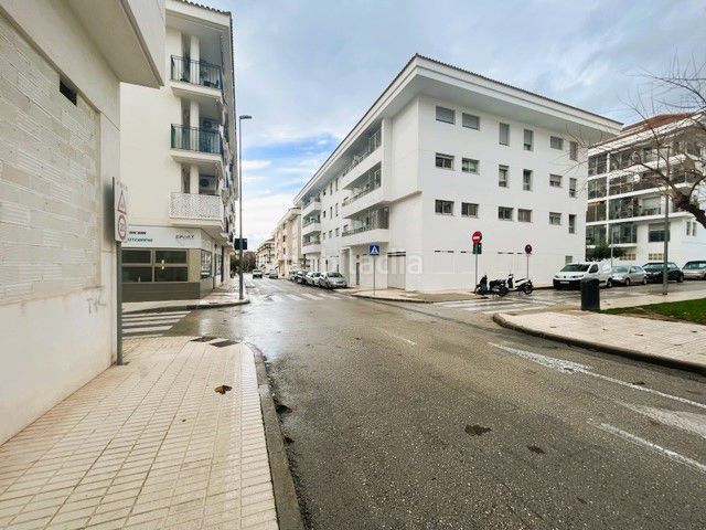 Foto b3a492cb-9a33-4744-bd93-ec7c87e53758. Local comercial a Altea ciudad Altea