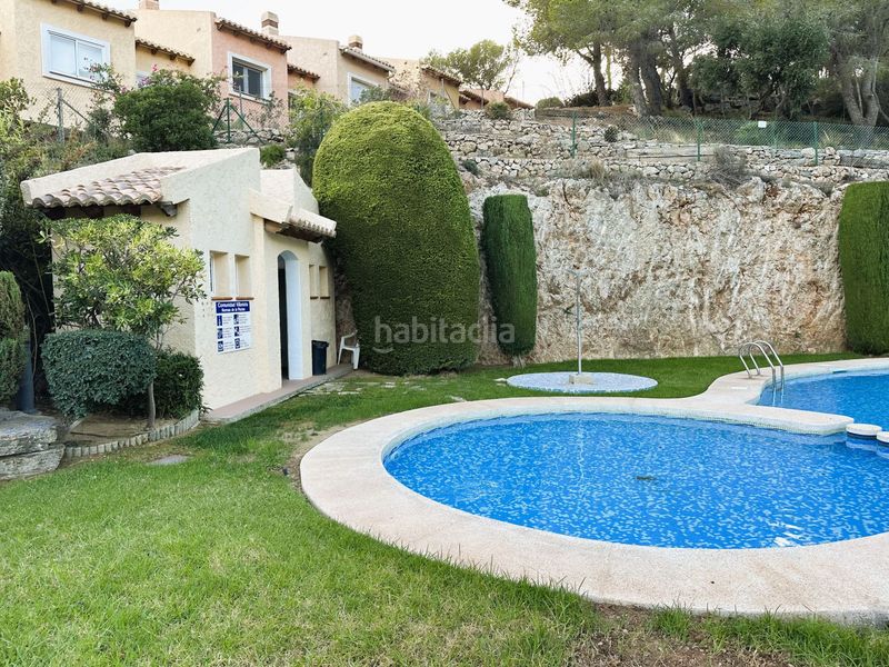 Foto bbae836b-ca3c-486a-b020-2dde388f3f0f. Casa adossada amb calefacció aparcament piscina a Altea